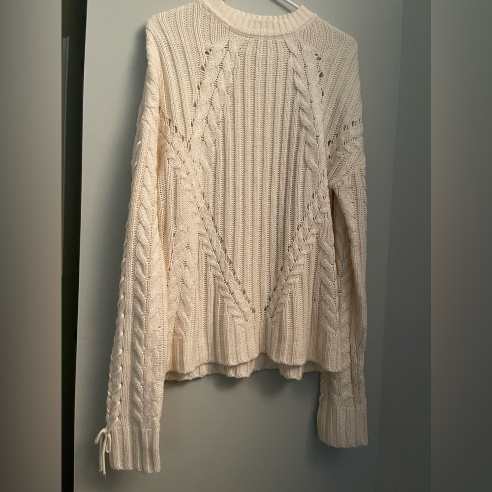 Alya sweater, white chunky knit sweater